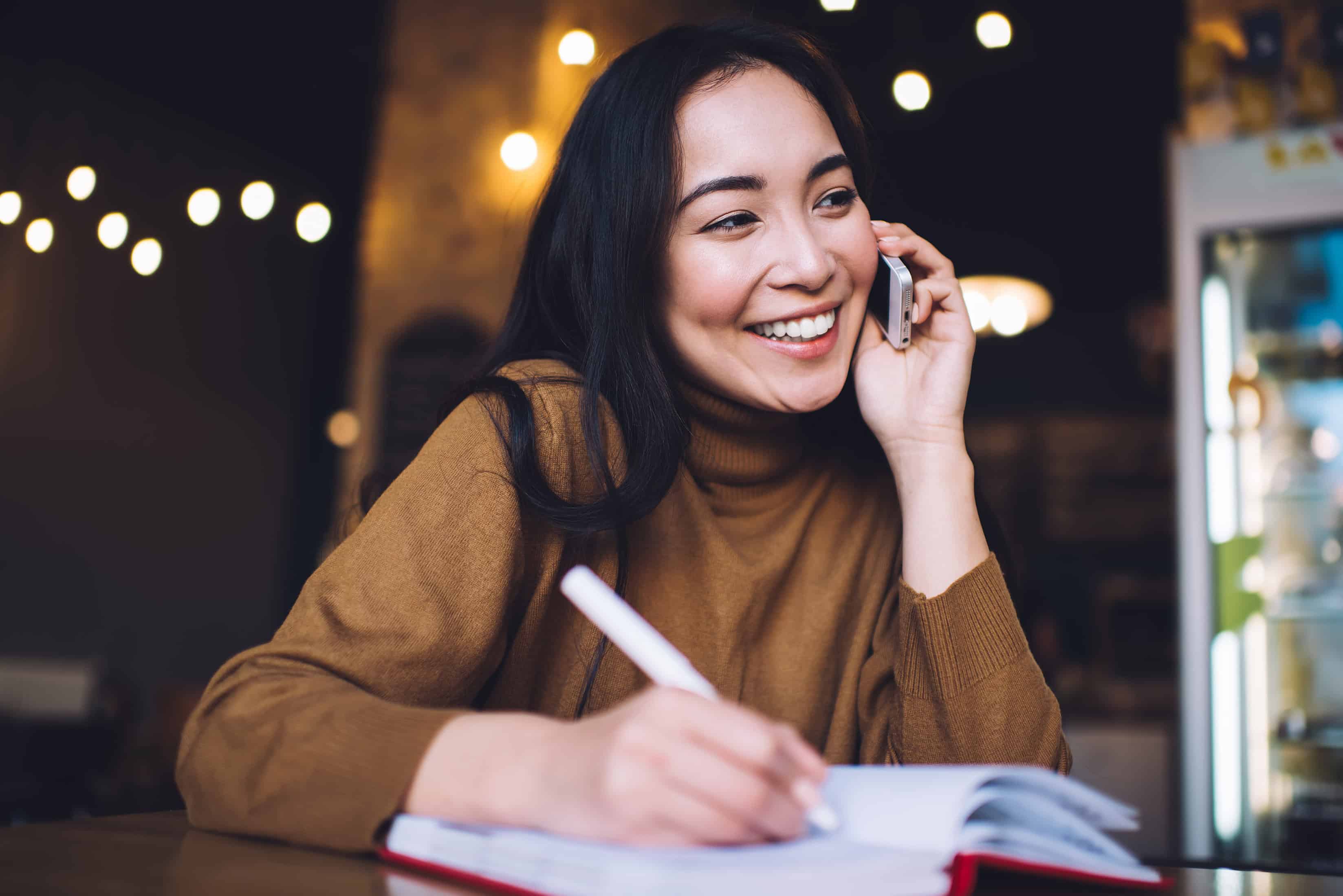 How to turn website visitors into customers