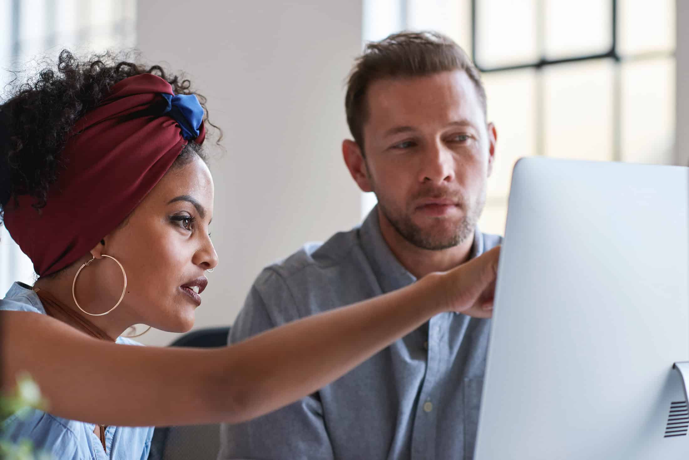 True Mtn website designer walks customers through their design.